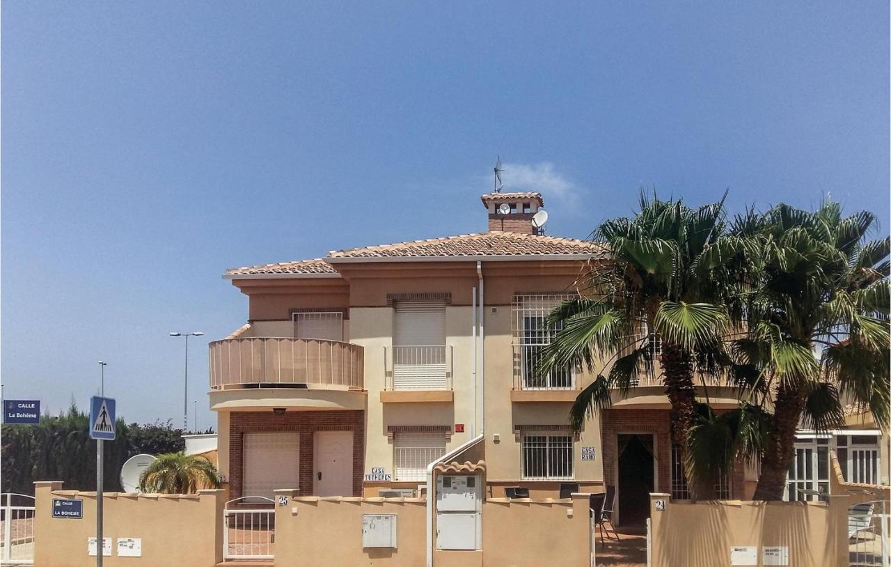 Cozy Home In Orihuela Costa With Kitchen Dehesa de Campoamor  Ngoại thất bức ảnh
