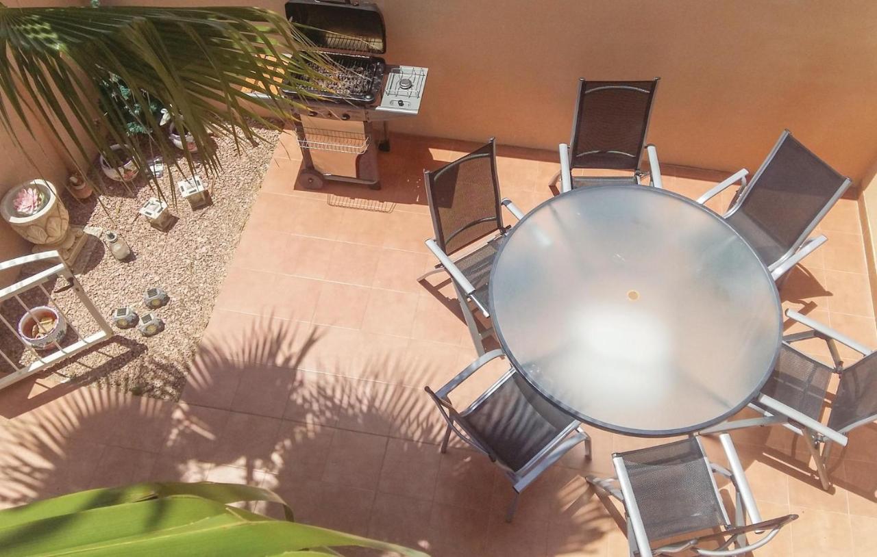 Cozy Home In Orihuela Costa With Kitchen Dehesa de Campoamor  Ngoại thất bức ảnh