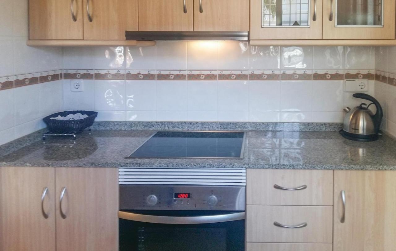Cozy Home In Orihuela Costa With Kitchen Dehesa de Campoamor  Ngoại thất bức ảnh